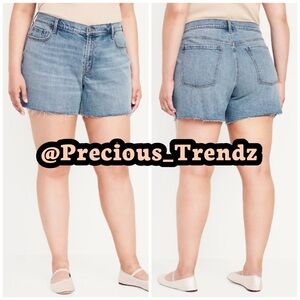 1️⃣2️⃣1️⃣ Old Navy Mid-Rise Boyfriend Cut-Off Jean Shorts 5” Inseam Plus Size 28